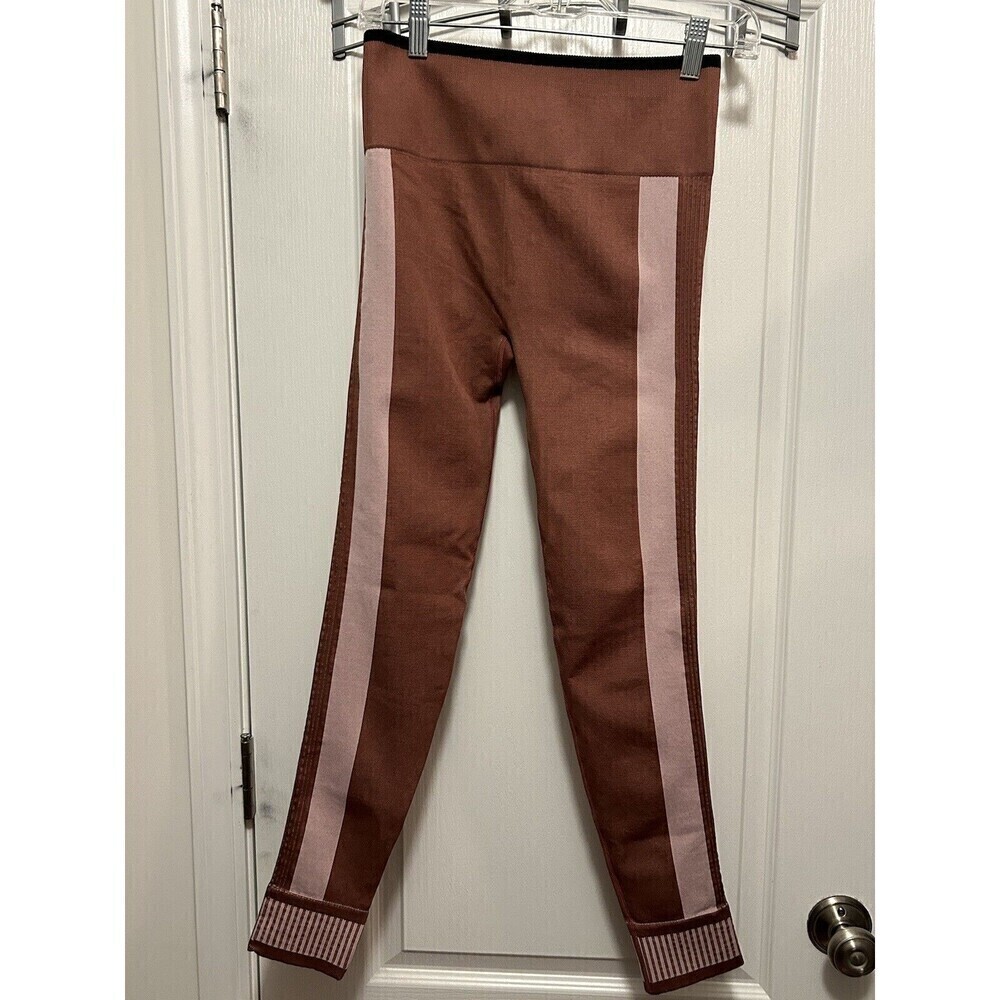 Fabletics Leggings Women’s M High Waisted Seamless Colorblock Ribbed athleisure